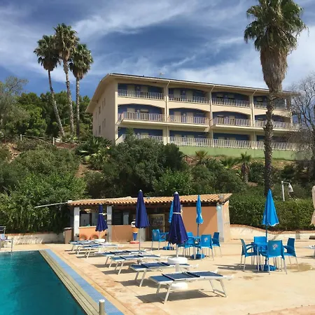 Isabella Aparthotel